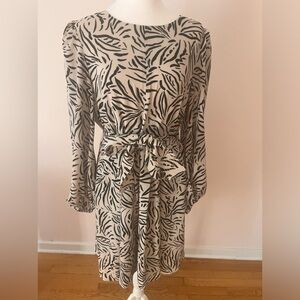 Eliza J midi long sleeve dress size 12
